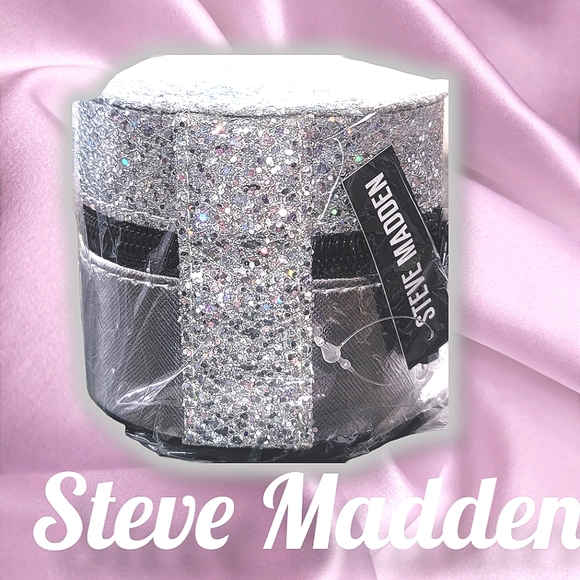 Steve Madden Gift Set Jewelry Hard Case Gold & Silver NWT - Picture 5 of 10